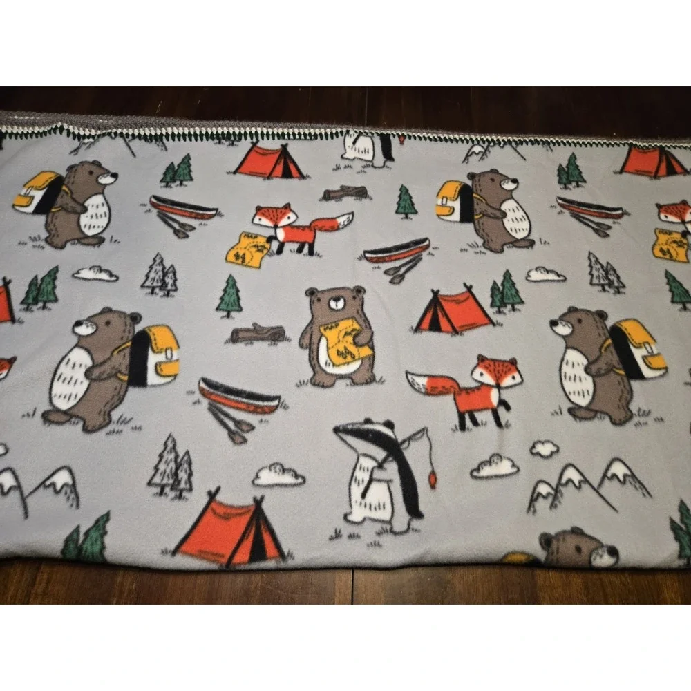 Handmade Fleece‎ Crocheted Edge Camping Animals Blanket 58x56 Large Gray Soft